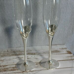 Elegant Silver Champagne Flutes